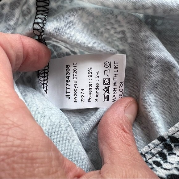 Womens bodysuits size S - Picture 3 of 10